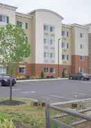 Hotel Exterior Candlewood Suites PHILADELPHIA - AIRPORT AREA