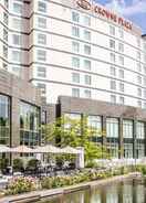 The hotel offers a beautiful park view and spacious terrace Crowne Plaza Brussels Airport, an IHG Hotel