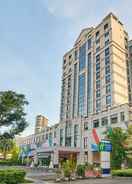 Hotel Exterior Holiday Inn Express & Suites SINGAPORE NOVENA, an IHG Hotel