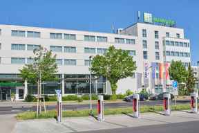 Holiday Inn BERLIN AIRPORT - CONF CENTRE, an IHG Hotel