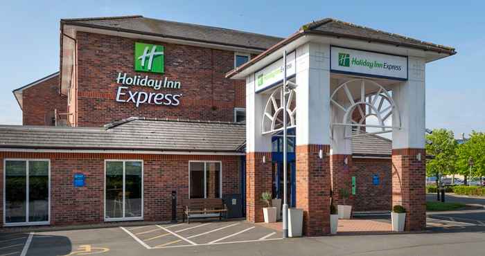 อื่นๆ Holiday Inn Express LICHFIELD, an IHG Hotel