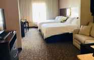 Lainnya 4 Holiday Inn Express & Suites SAINT ROBERT - LEONARD WOOD, an IHG Hotel