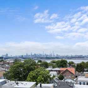 You'll catch Manhattan skyline views from our Flushing hotel.1FIORELLO - LAGUARDIA EAST by IHG, an IHG Hotel,82nd Street–Jackson Heights飯店