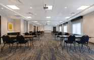 อื่นๆ 6 Holiday Inn Express & Suites KANSAS CITY KU MEDICAL CENTER, an IHG Hotel