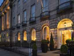 Crowne Plaza EDINBURGH - ROYAL TERRACE, an IHG Hotel, SGD 428.92