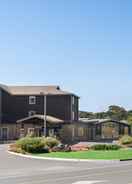 Hotel Exterior Holiday Inn Express FORT BRAGG, an IHG Hotel