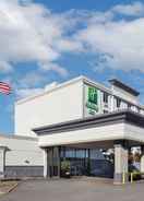 Hotel Exterior Holiday Inn Weirton - Steubenville Area