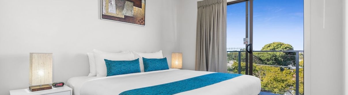 Others Essence Serviced Apartments