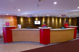 Others Ibis The Center