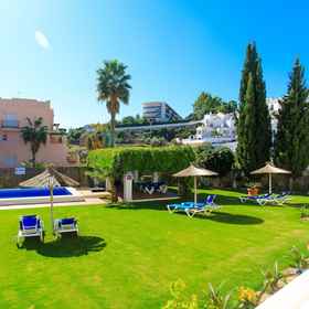 Almoraide 1, Hotel Benadalid