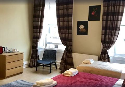 Others 4 Bernard Terrace Accommodation