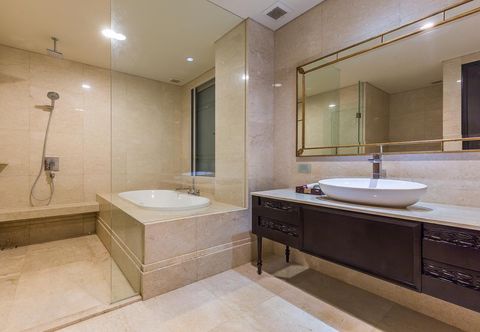 Others AYANA Residences