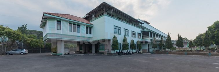 อื่นๆ Hotel Ayong Linggarjati Kuningan