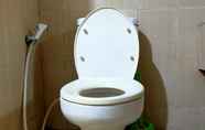 Toilet Kamar 7 Hotel Nirwana Ternate