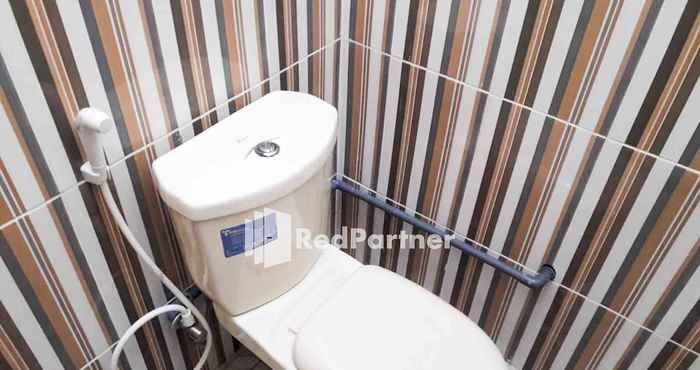 Toilet Kamar Puri Karomah Syariah