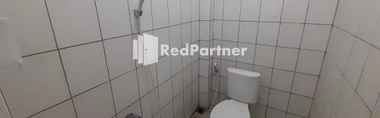 Toilet Kamar 2 Tentrem Syariah Guesthouse
