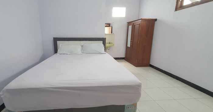 Kamar Tidur Angrumba Family Homestay near RSUD Caruban