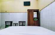 Lainnya 3 Hotel Shinta 1 near Stasiun Kertosono