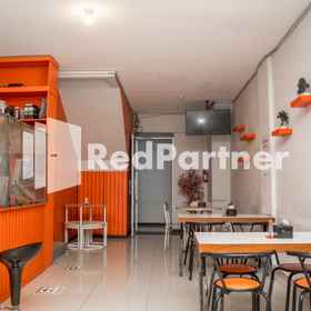 Hotel C18 at Cibaduyut Mitra RedDoorz1 , 飯店Cv. Sumber Jaya Maxima
