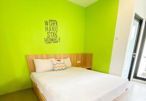 Others Behomy Maxley Lippo Karawaci