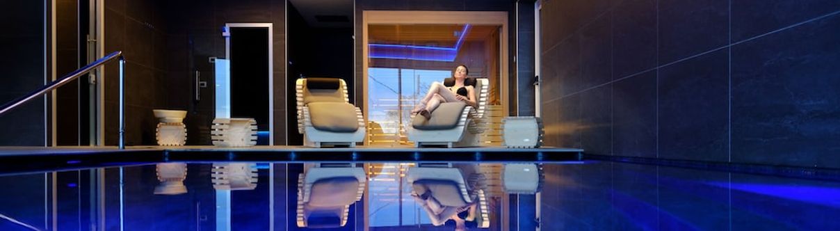 อื่นๆ Moderno Bergamo