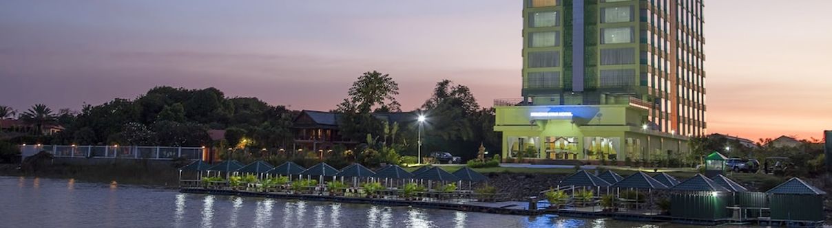 Lain-lain Mekong Star