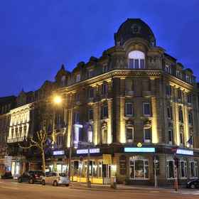 Golden Tulip Central Molitor1 , 飯店瓦尔费当日