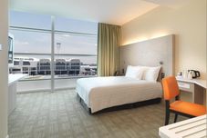 Lainnya Sama-Sama Express KL International Airport