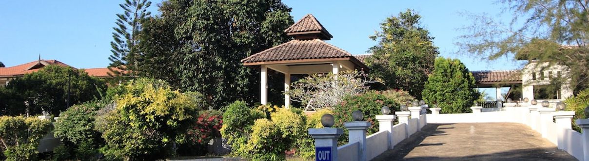 Others Gem Beach Resort