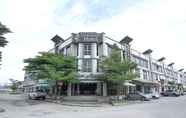 Bangunan 4 Hotel Zamburger Klang By Zuzu