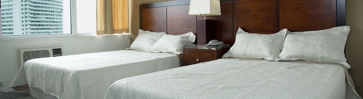 Others Stanford Panama City