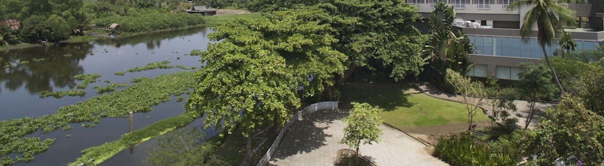 อื่นๆ Sampran Riverside