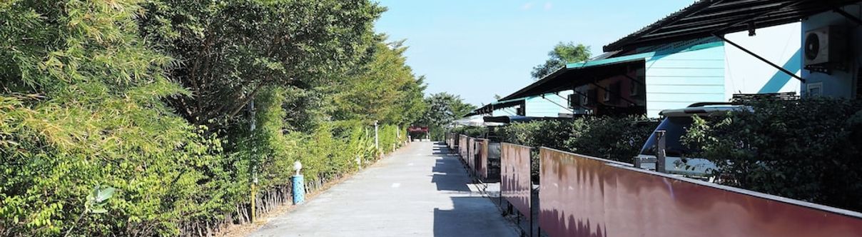 Others Honey Inn Pathum Thani