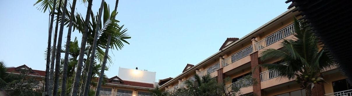 Others Blue Mountain View