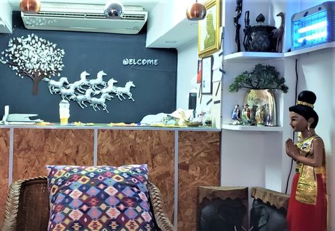 Khác Khun Noy Apartment