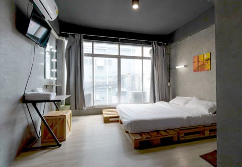 Khác The Beds Ever Hostel