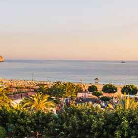 Kleopatra Aysev 1, Hotel ILLUSION Palm Beach