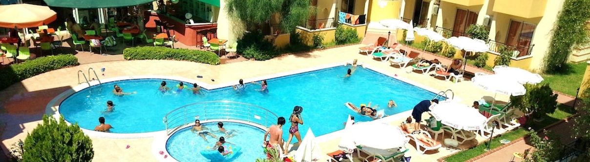 Others Summer Rose Apartments