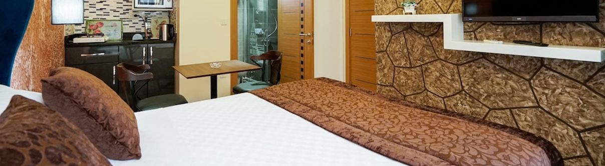 Others Celebi Residence