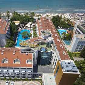 Side Star Beach1 , 飯店Dragon Bar