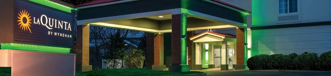 Others La Quinta Inn & Suites