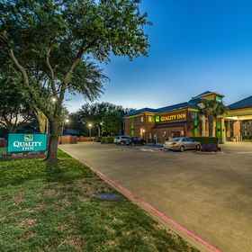 Comfort Inn Plano 1, Khách sạn ArtCentre of Plano