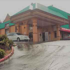 Sutton Suites And Extended Stays1 , 飯店肯特谷冰雪中心