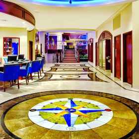 Viana Hotel and Spa BW Premier Collection1 , 飯店纳苏县