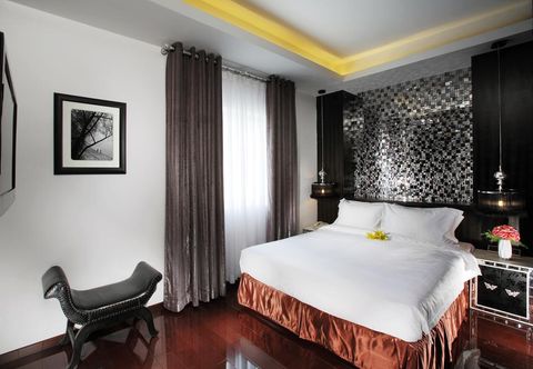 Others A and Em Hai Ba Trung