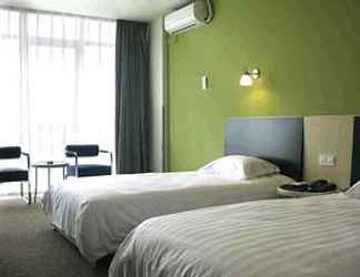 Bedroom 2 Motel 168 Kunshan Hong Qiao Road Inn