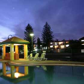 Breakfree Paradise Island Resort 1, Hotel Elsewhere