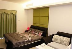 Bilik Tidur 3 Home World Hotel