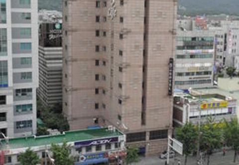 วิวและสถานที่ท่องเที่ยวใกล้เคียง Life Hotel in Suyu