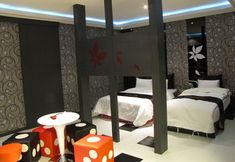 ห้องนอน 3 Life Hotel in Suyu